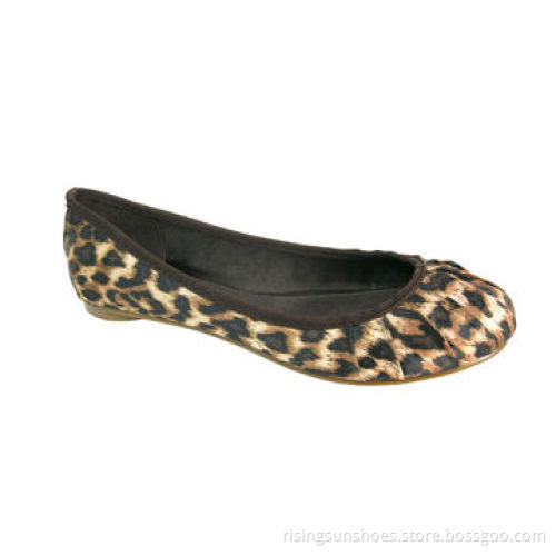 Women's Flat Casual Shoe, Trendy Flats/Leopard Fabric Upper/Round Toe/Various Colors/Sizes Available
